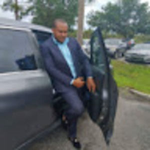 Meet your Posher, Loubert